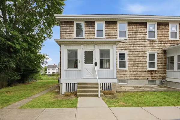 21 Princeton Street, Newport, RI 02840