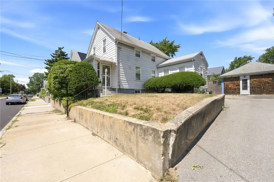 217 Narragansett Street, Cranston, RI 02905 - #3