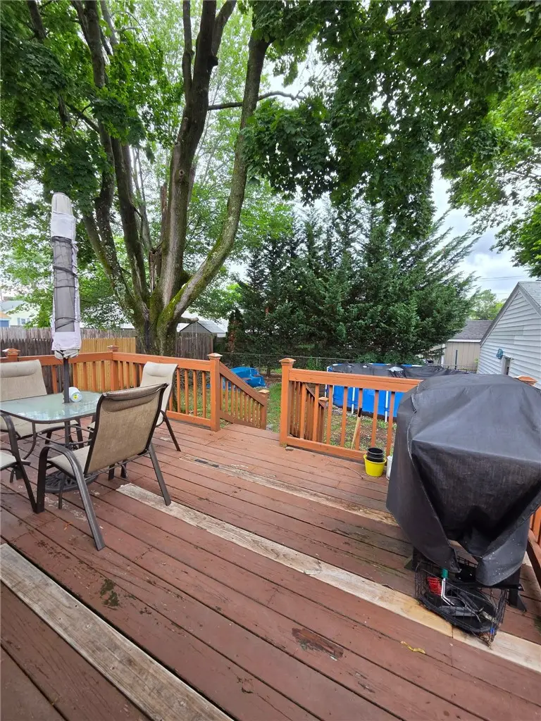 15 Maplecrest Drive, Pawtucket, RI 02861 - #3