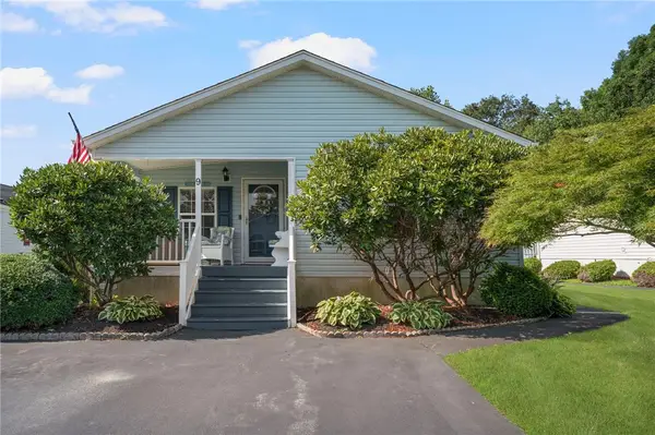 9 Mockingbird Lane, Tiverton, RI 02878