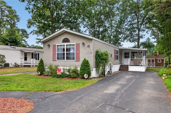 5 Liena Rose Way, Coventry, RI 02816