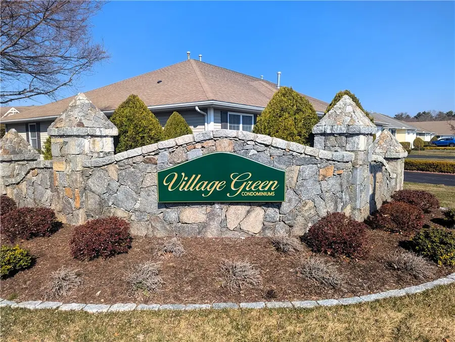 105 Village Green Circle, Coventry, RI 02816 - #3