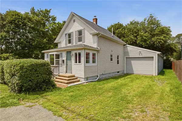 73 Harvard Avenue, Warwick, RI 02889