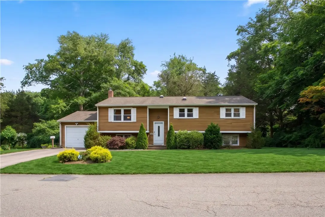 102 Windward Walk, North Kingstown, RI 02852 - #1