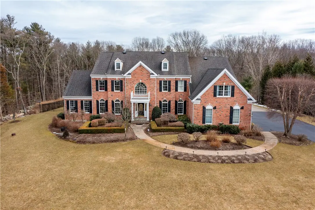 5 Lenihan Lane, East Greenwich, RI 02818 - #1