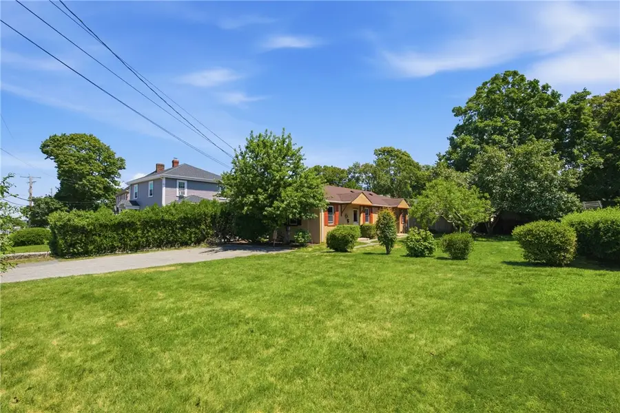 249 West Main Road, Middletown, RI 02842 - #3