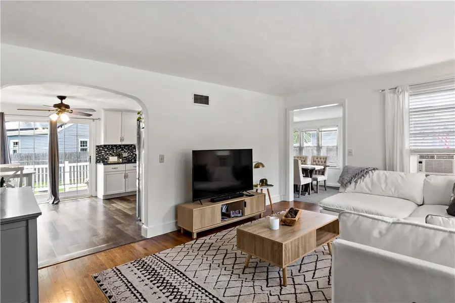756 Metacom Avenue, Bristol, RI 02809 - #3