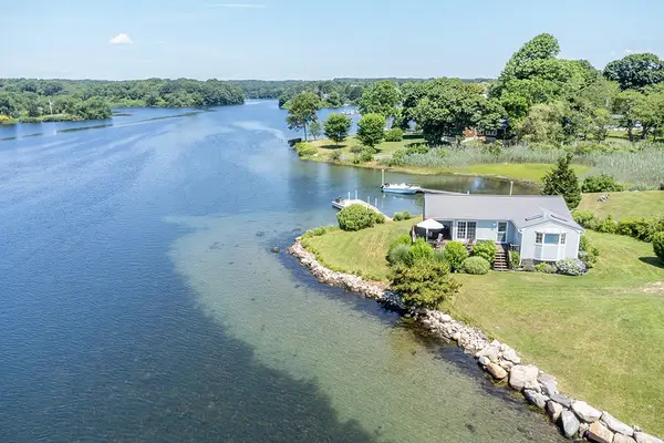 65 Sheldon Point Road, South Kingstown, RI 02879