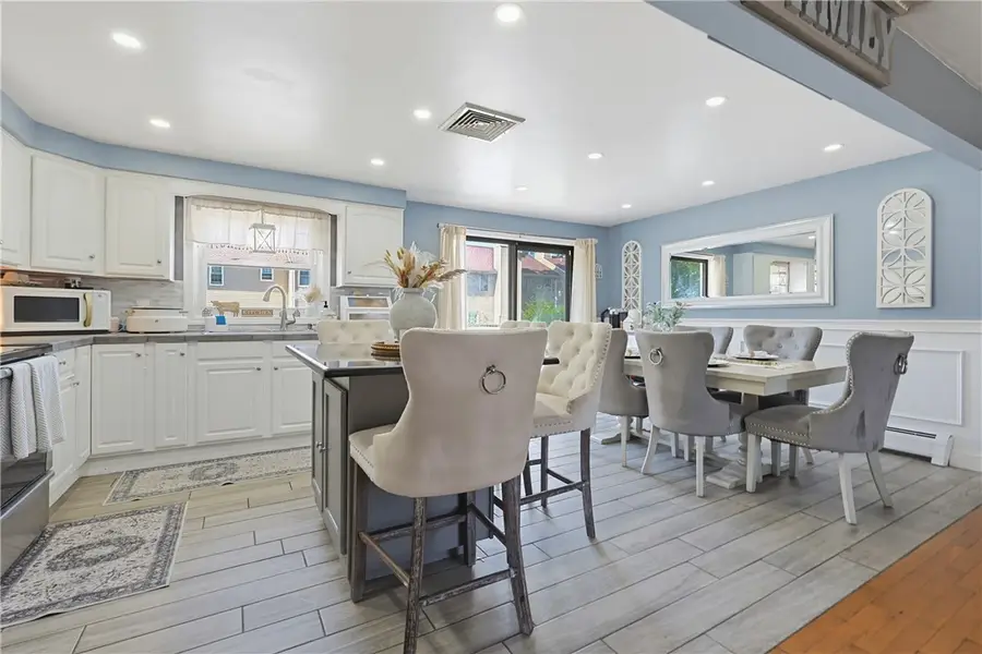 33 Scott Drive, Riverside, RI 02915 - #3