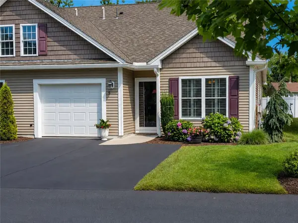 5 Rivers Edge Drive, Coventry, RI 02816