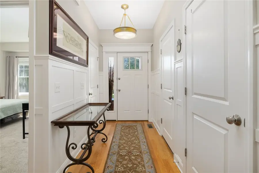 15 West Glen Lane, West Warwick, RI 02893 - #2