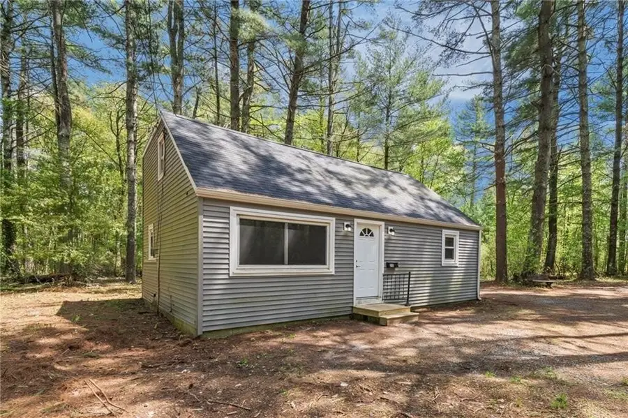30 Hollywood Avenue, Coventry, RI 02816 - #3