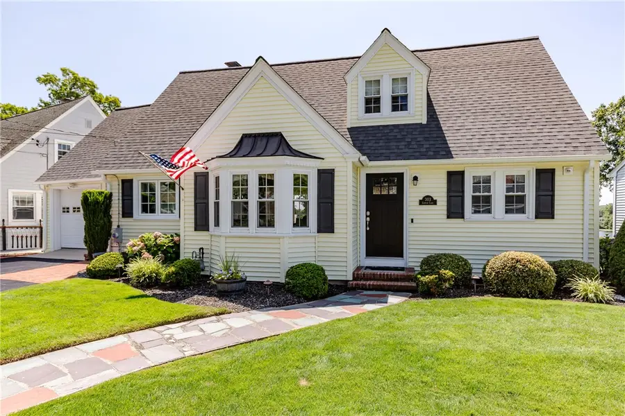 303 Gorton Lake Boulevard, Warwick, RI 02886 - #2