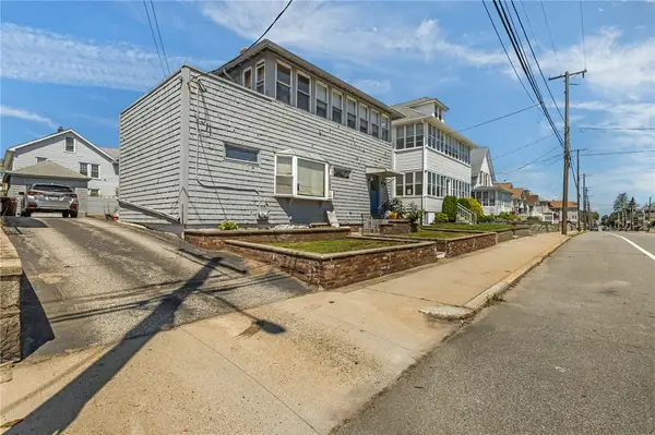 1205 Park Avenue, Woonsocket, RI 02895