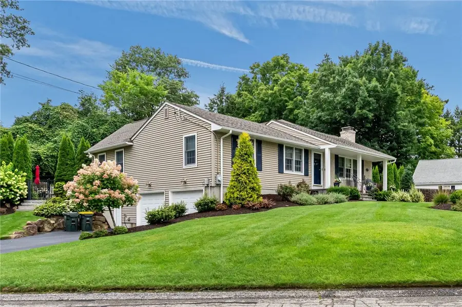 15 Macintosh Drive, Greenville, RI 02828 - #2