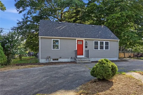 6 Adrian Street, Warwick, RI 02886