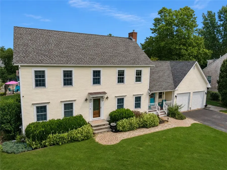 29 Chelsea Drive, Portsmouth, RI 02871 - #2