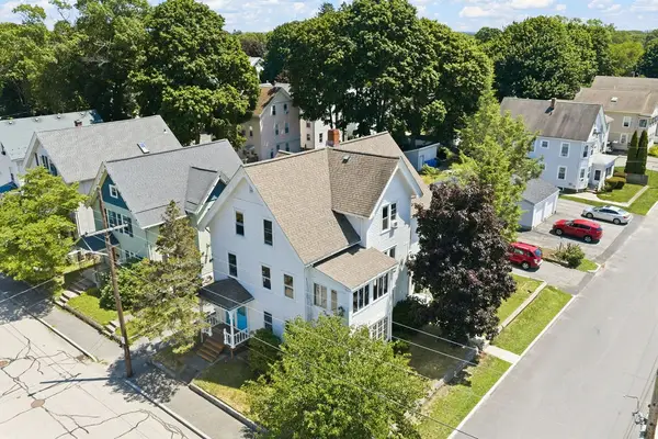 128 Arnold Street, Lincoln, RI 02865