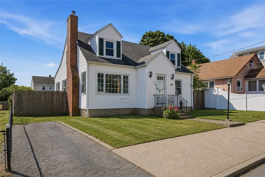 26 West Lawn Avenue, Pawtucket, RI 02860 - #2