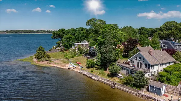 63 Teed Avenue, Barrington, RI 02806