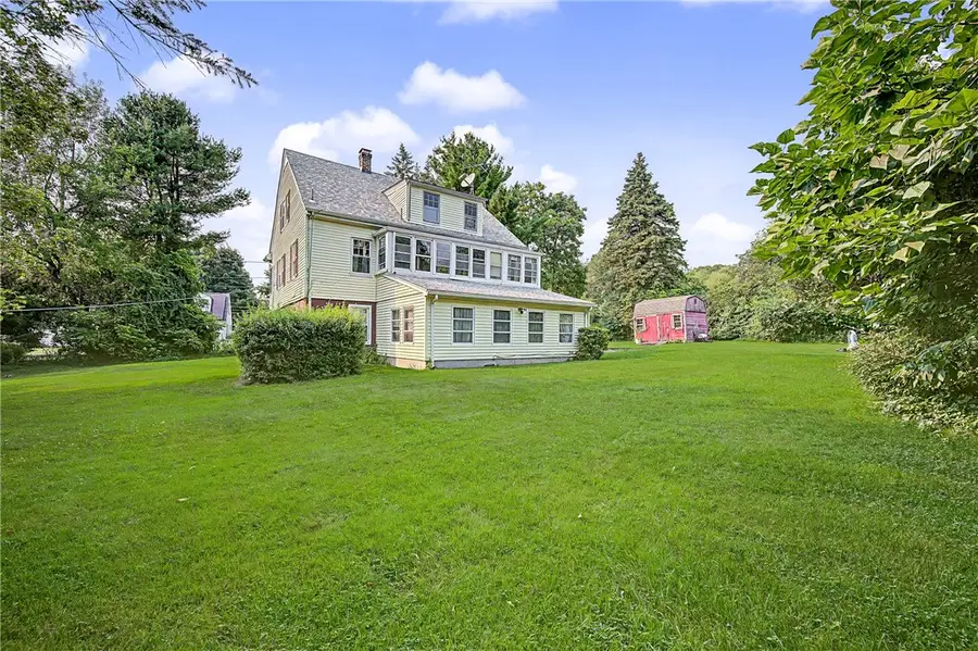 42 Sulyma Street, Cumberland, RI 02864 - #3