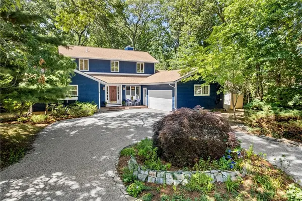 6 North Lane, Barrington, RI 02806