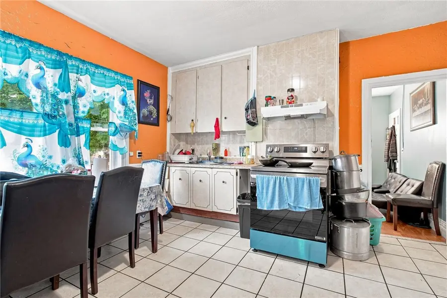 101 River Avenue, Providence, RI 02908 - #3