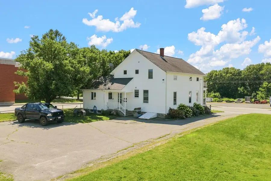 228 Main Road, Tiverton, RI 02878 - #2