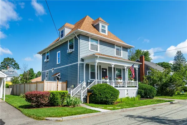 15 Pearl Avenue, East Providence, RI 02916