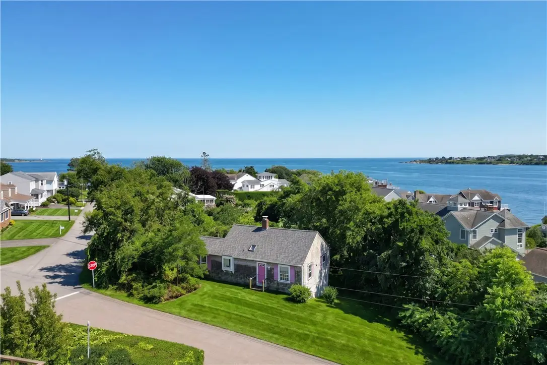 11 Namcook Road, Narragansett, RI 02882 - #1