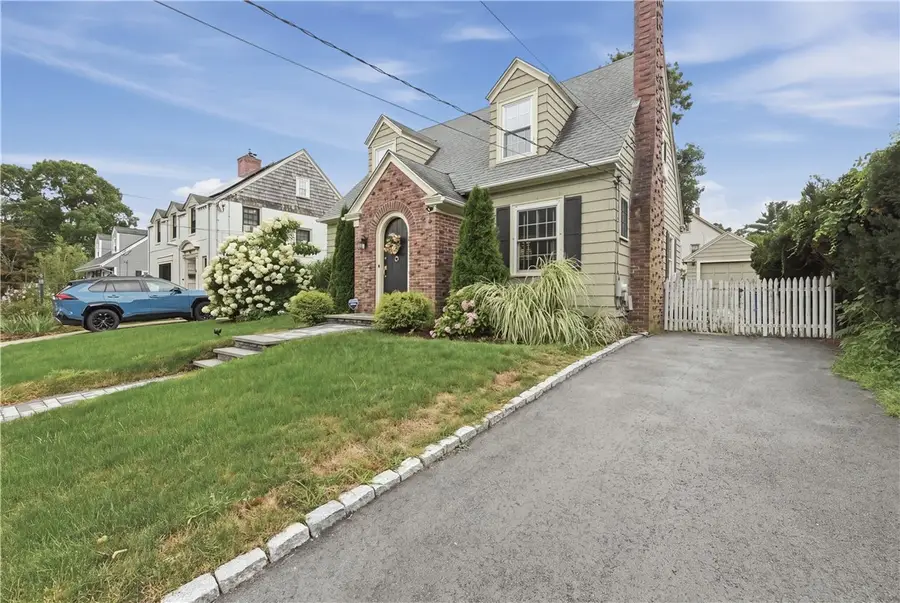 23 Marden Street, Cranston, RI 02910 - #2