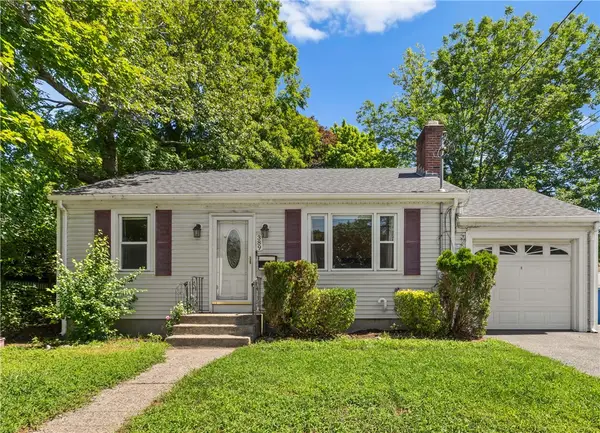 389 Great Road, Lincoln, RI 02865