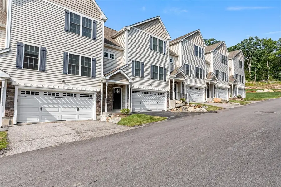 102 Hunting Hill Drive, Cumberland, RI 02864 - #2