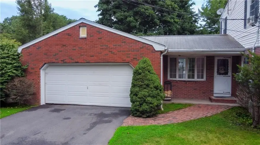 442 Eastview Avenue, Somerset, MA 02726 - #3