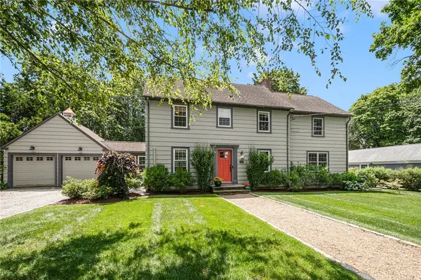 14 Mosher Drive, Barrington, RI 02806