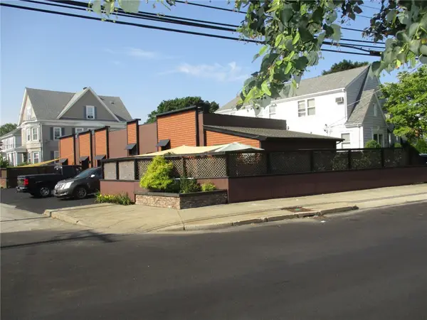 609 Armistice Boulevard, Pawtucket, RI 02861