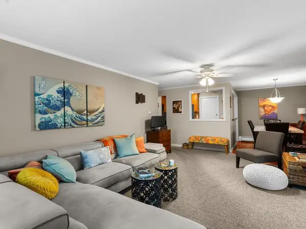 7 Wake Robin Road #310, Lincoln, RI 02865