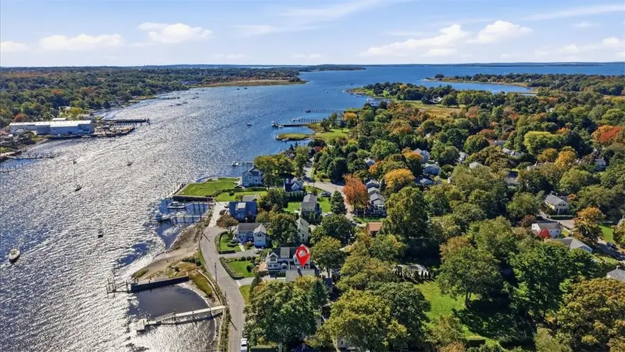 169 Mathewson Road, Barrington, RI 02806 - #3