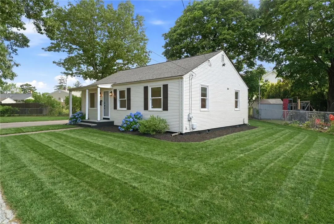 28 Plain Street, Rumford, RI 02916 - #1