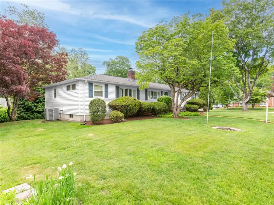 80 Birchwood Way, East Greenwich, RI 02818 - #3