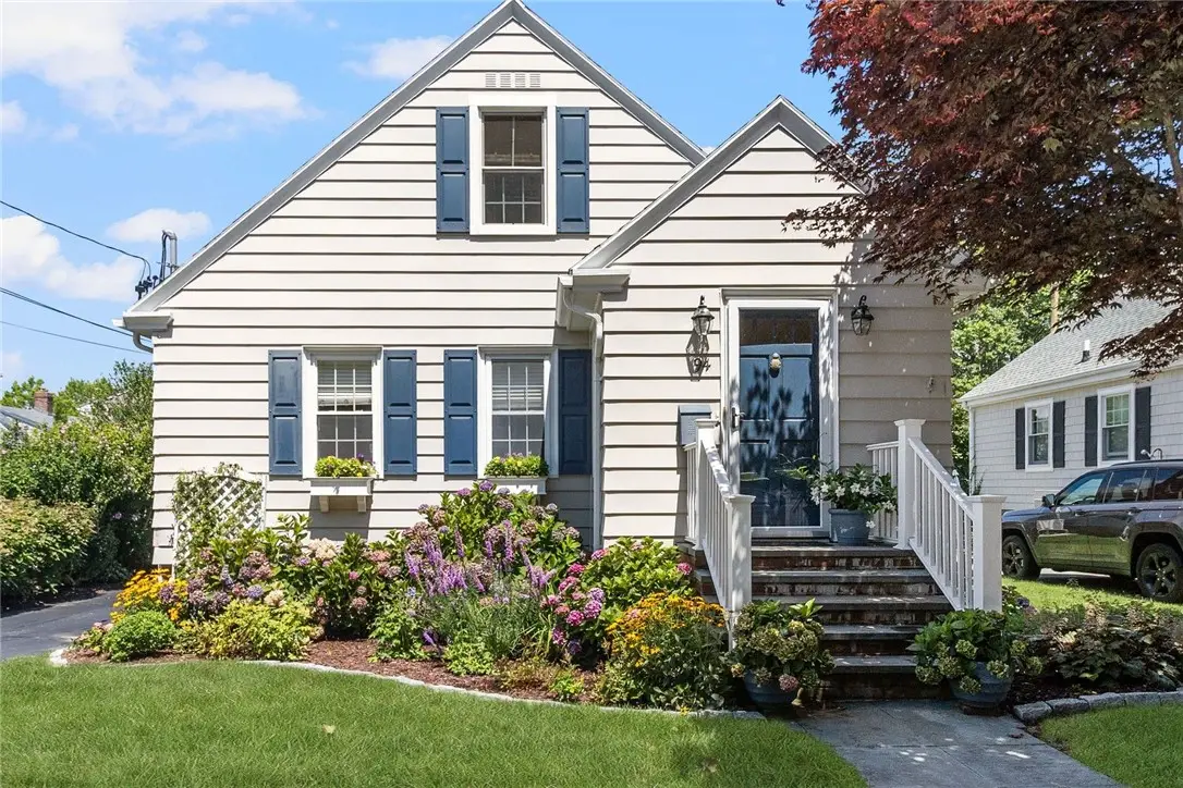 94 Ruggles Avenue, Newport, RI 02840 - #1