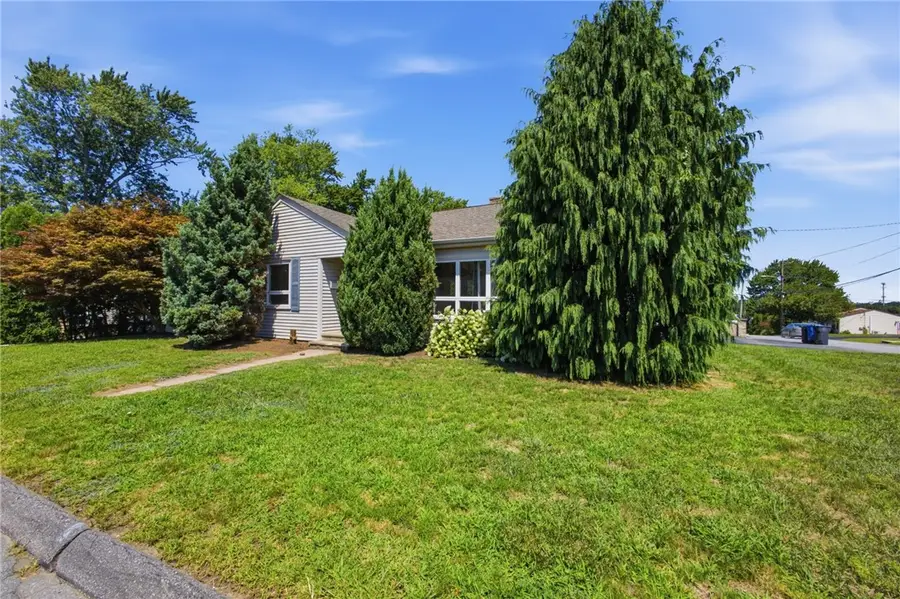 95 Uxbridge Street, Cranston, RI 02920 - #2