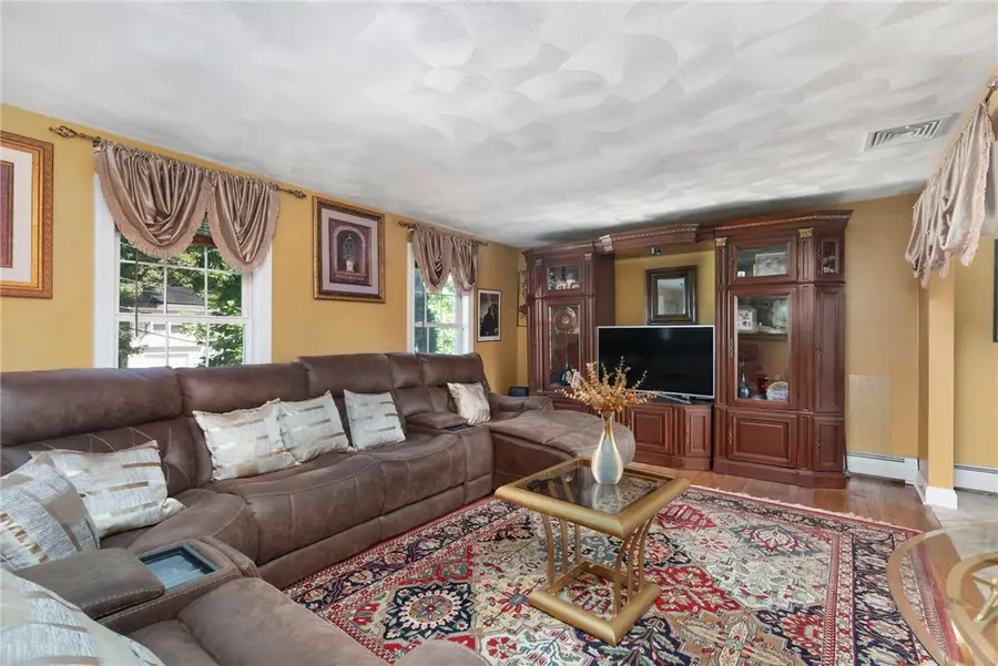 90 Rowley Street, Providence, RI 02909 - #2