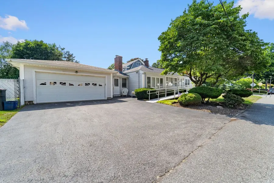 11 Hemlock Drive, Johnston, RI 02919 - #3