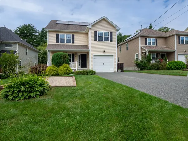 41 Hickory Road, Cumberland, RI 02864