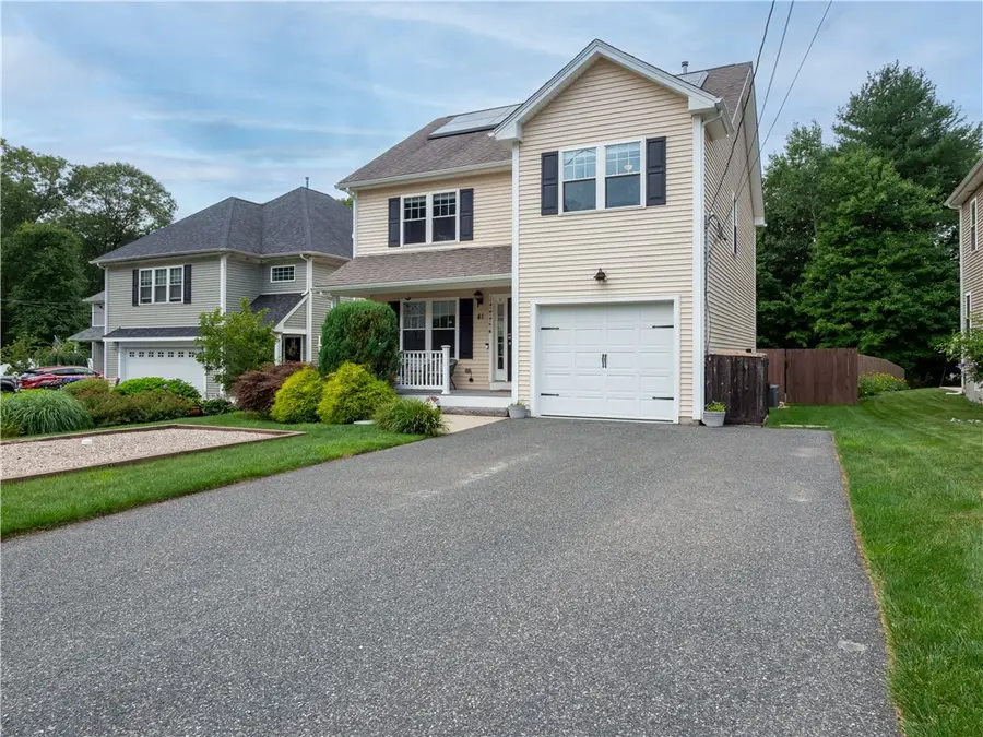 41 Hickory Road, Cumberland, RI 02864 - #3