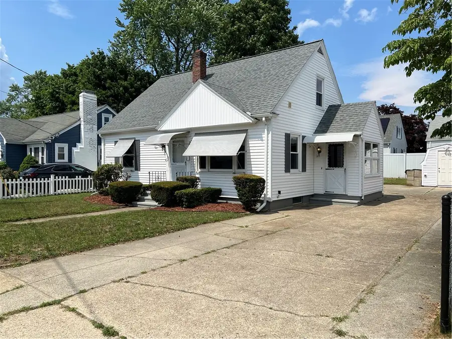 181 Fiat Avenue, Cranston, RI 02910 - #3