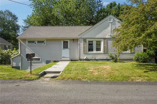18 Lemis Street, Coventry, RI 02816