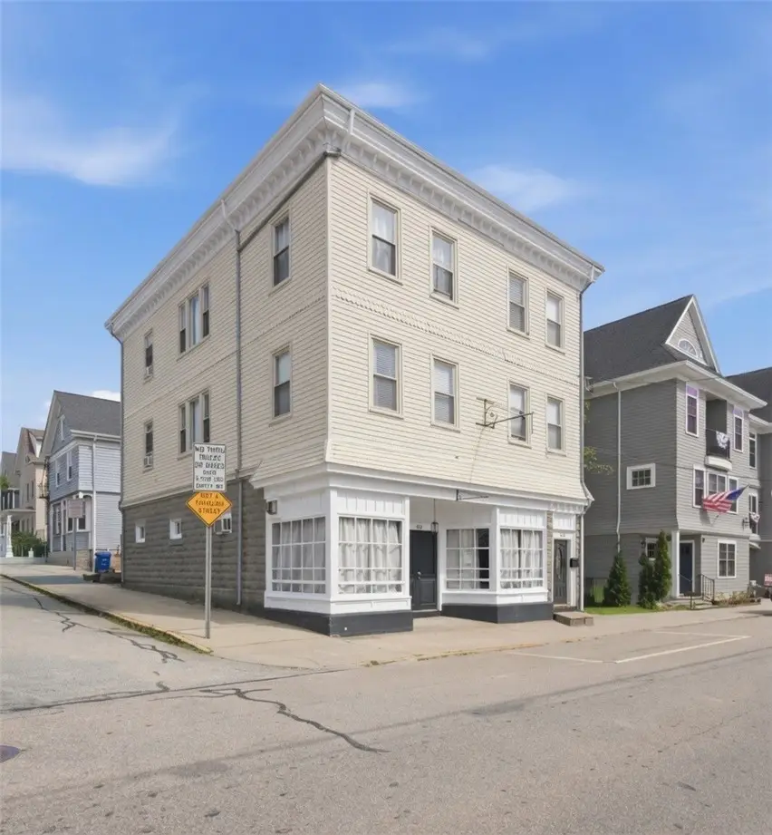626 Thames Street, Newport, RI 02840 - #1