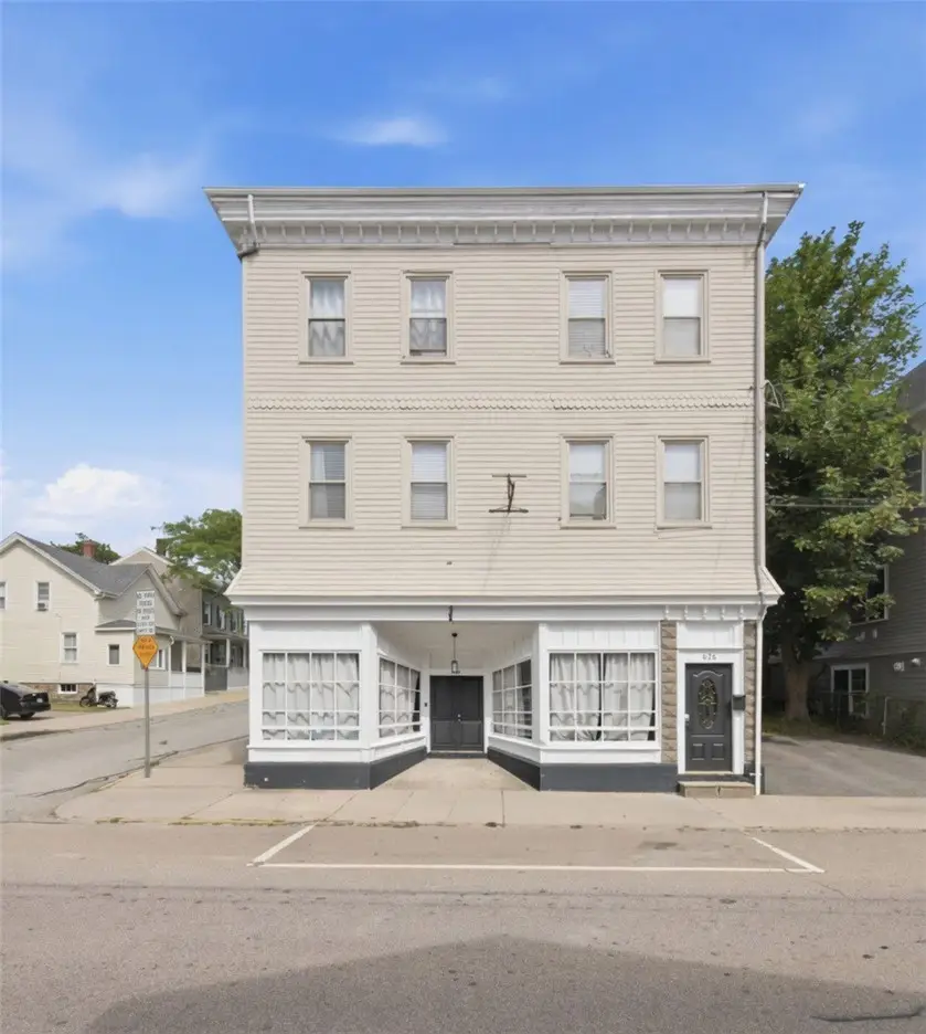 626 Thames Street, Newport, RI 02840 - #2